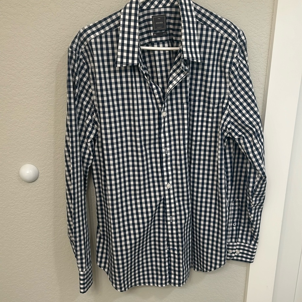 Men’s Gap by and white check XL